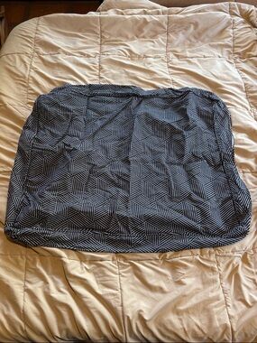 Black & White Dog Bed Covers